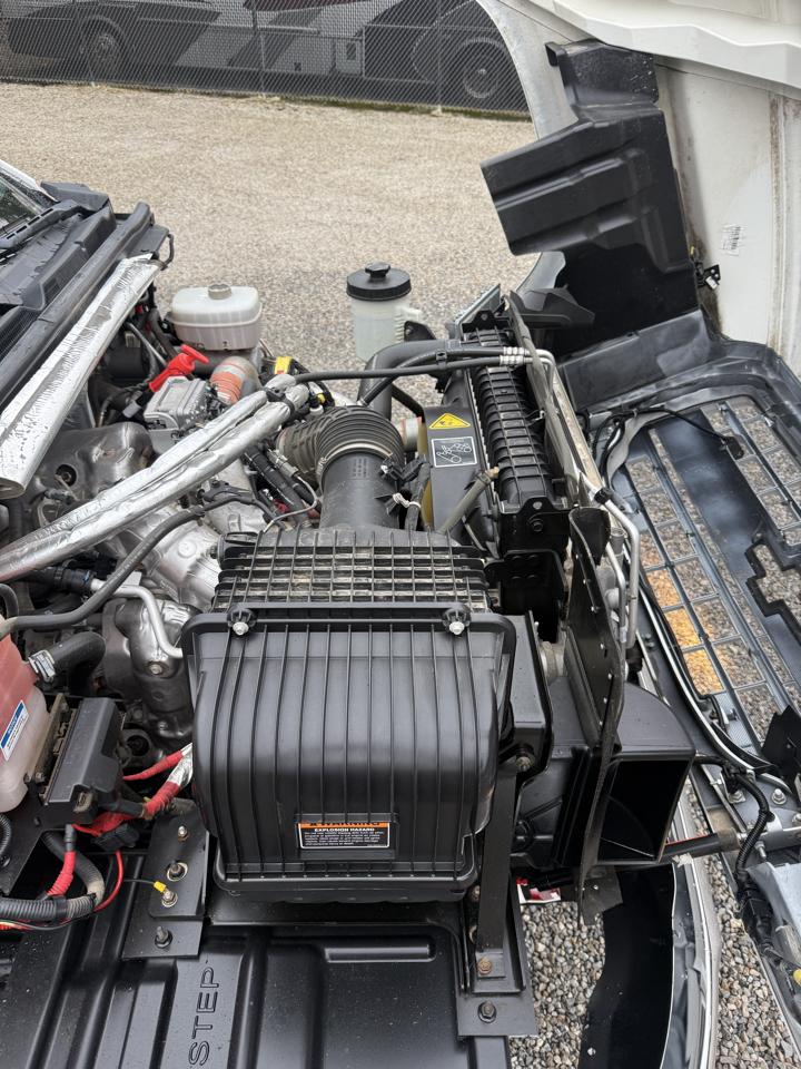 Chevrolet Silverado Medium Duty  2022