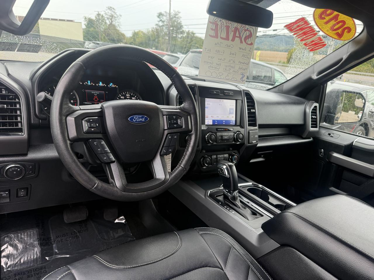 Ford F-150 4WD SuperCrew 139" XLT 2019