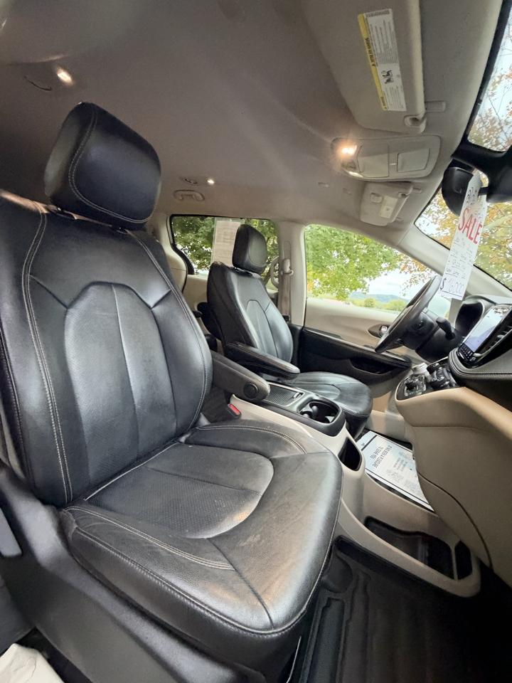 Chrysler Pacifica Touring-L 2022