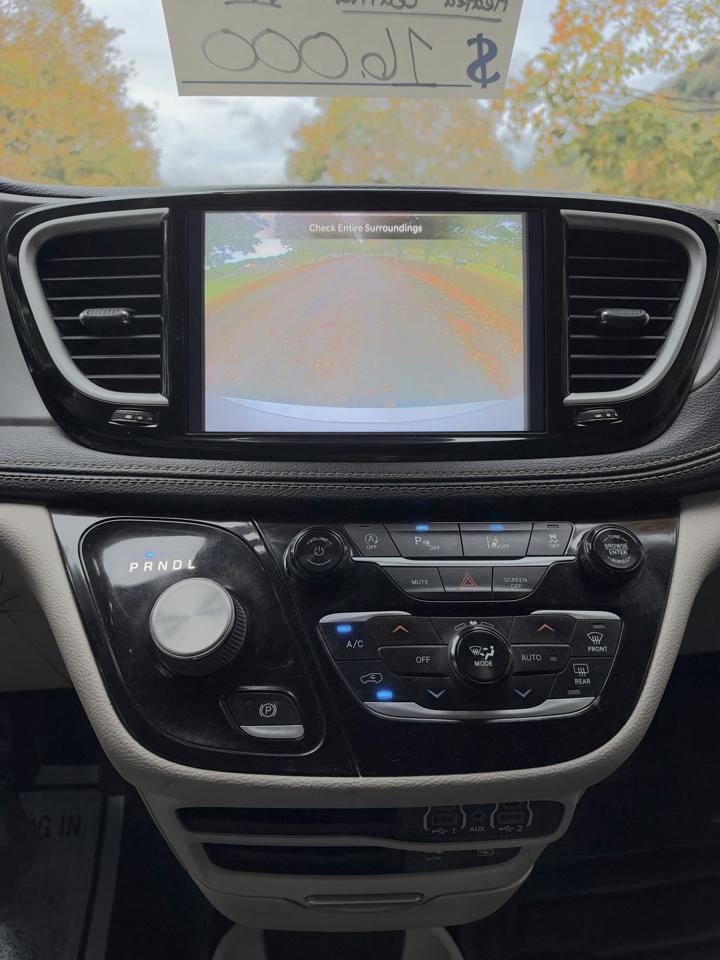 Chrysler Pacifica Touring-L 2022