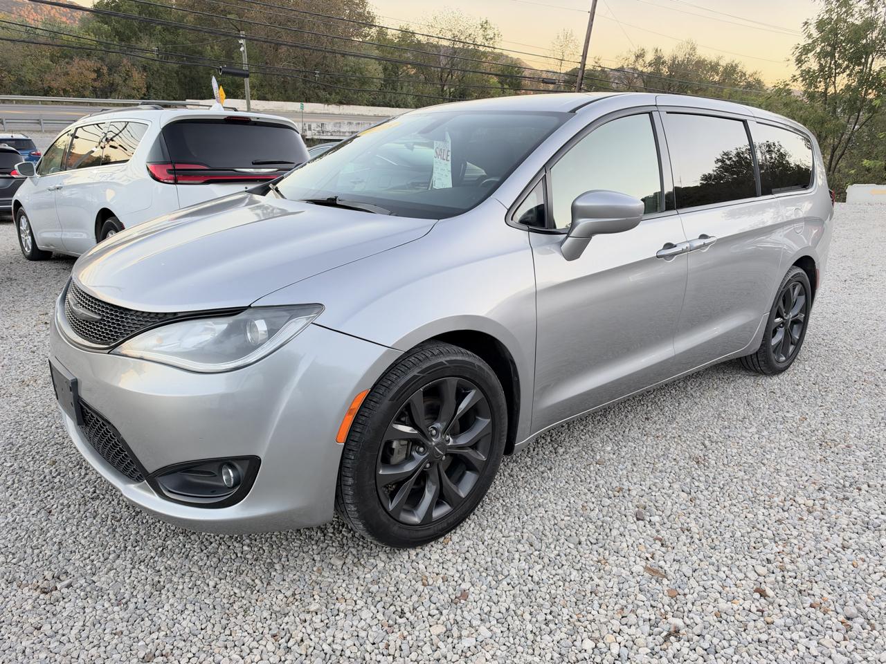 2018 Chrysler Pacifica Touring Plus