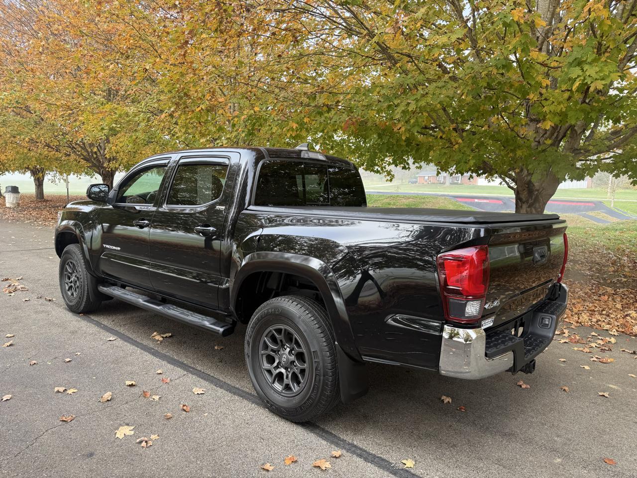 Toyota Tacoma SR5 V6 2018