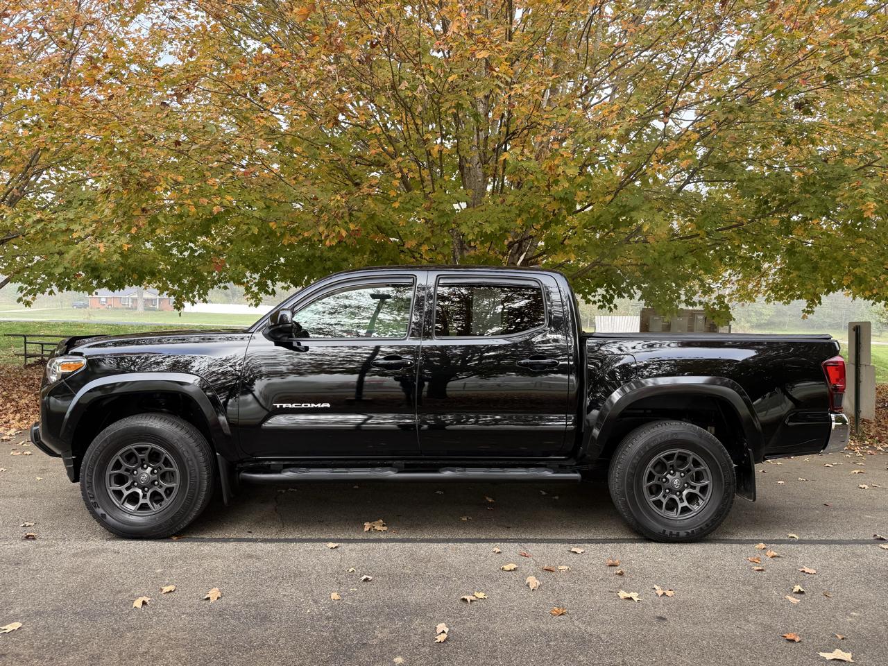 Toyota Tacoma SR5 V6 2018