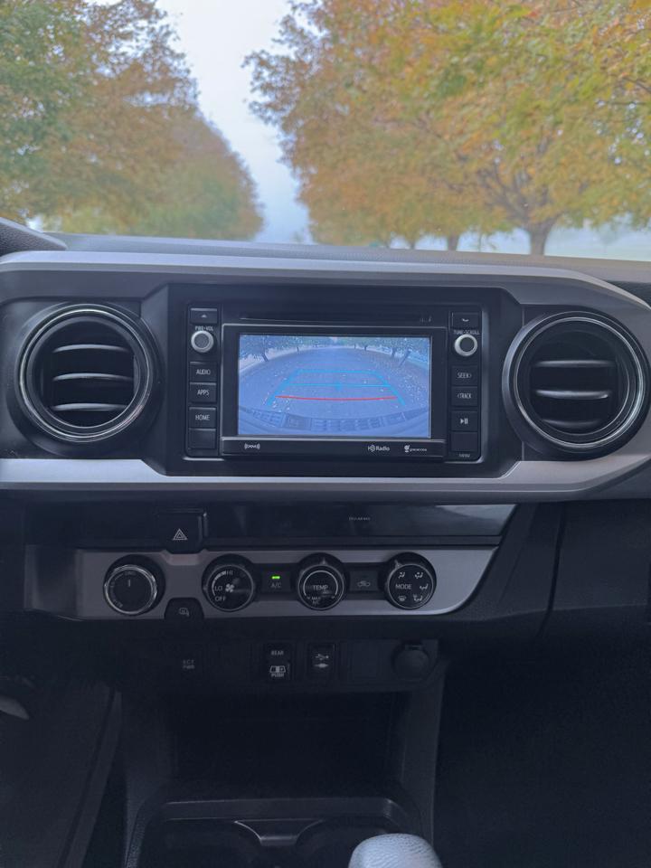 Toyota Tacoma SR5 V6 2018