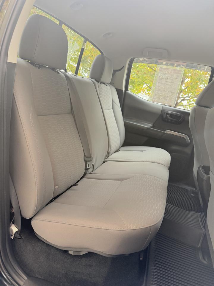 Toyota Tacoma SR5 V6 2018