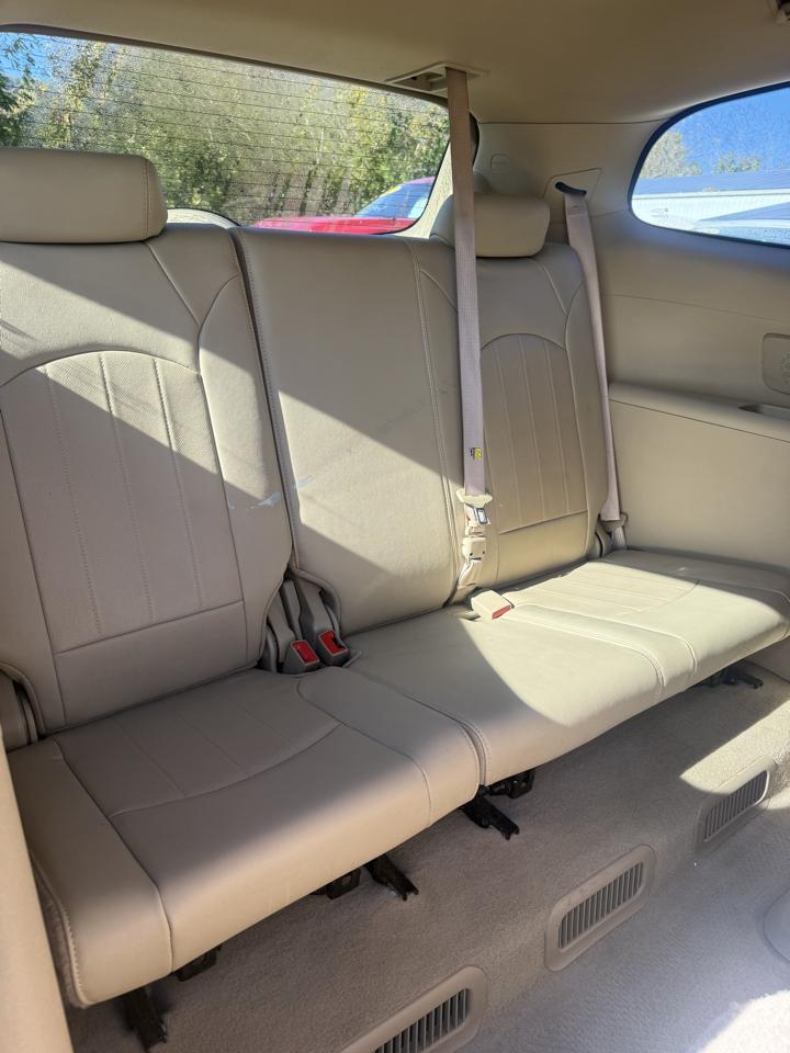 Buick Enclave CXL-1 AWD 2011