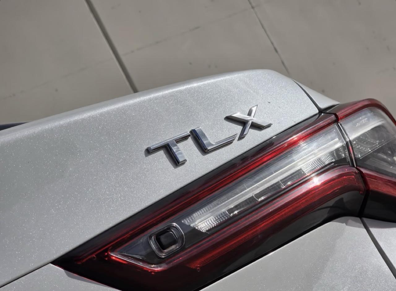Acura TLX Base 2022