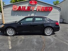 2013 Chrysler 200 