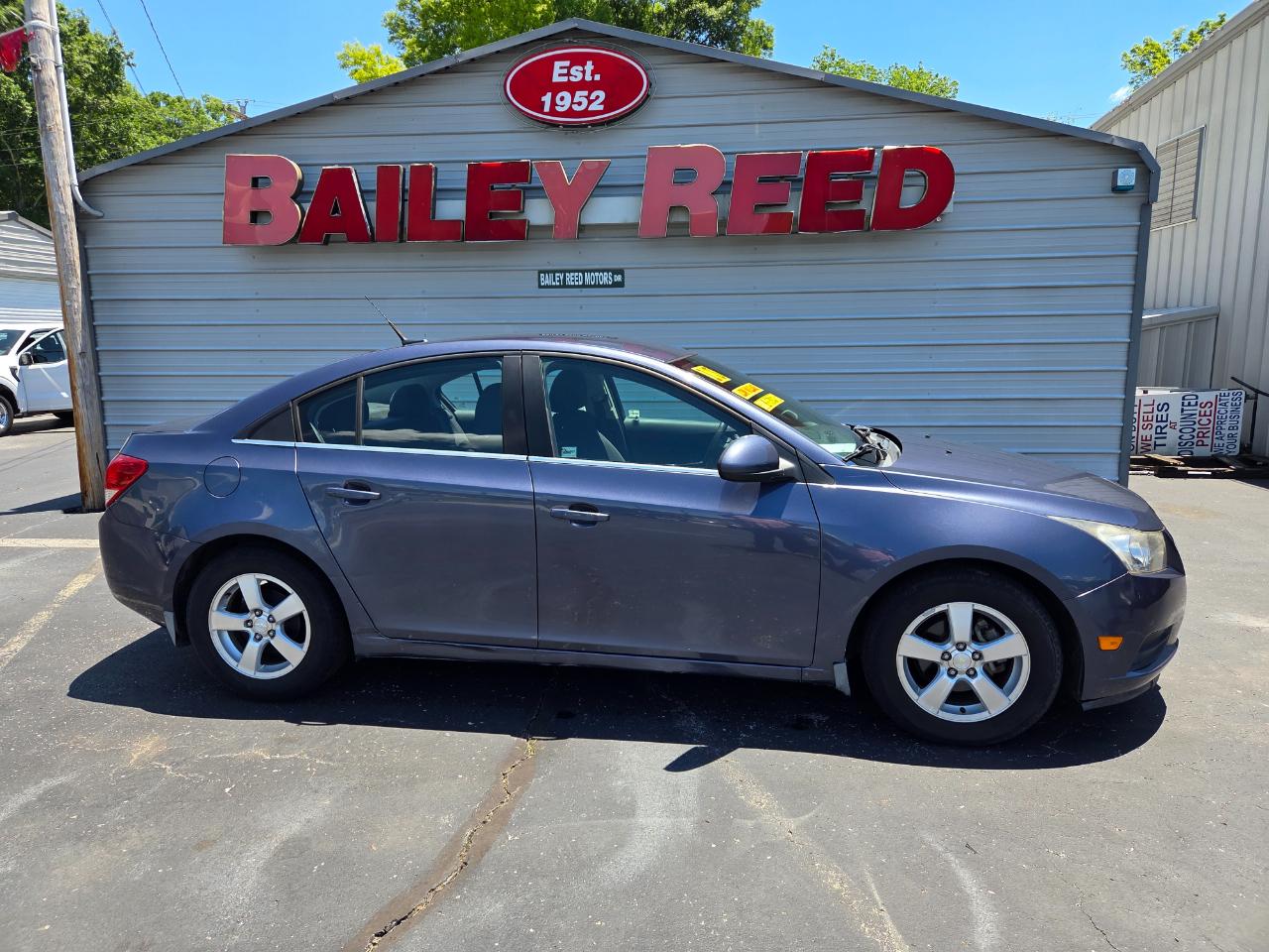 Chevrolet Cruze 1LT Manual 2013