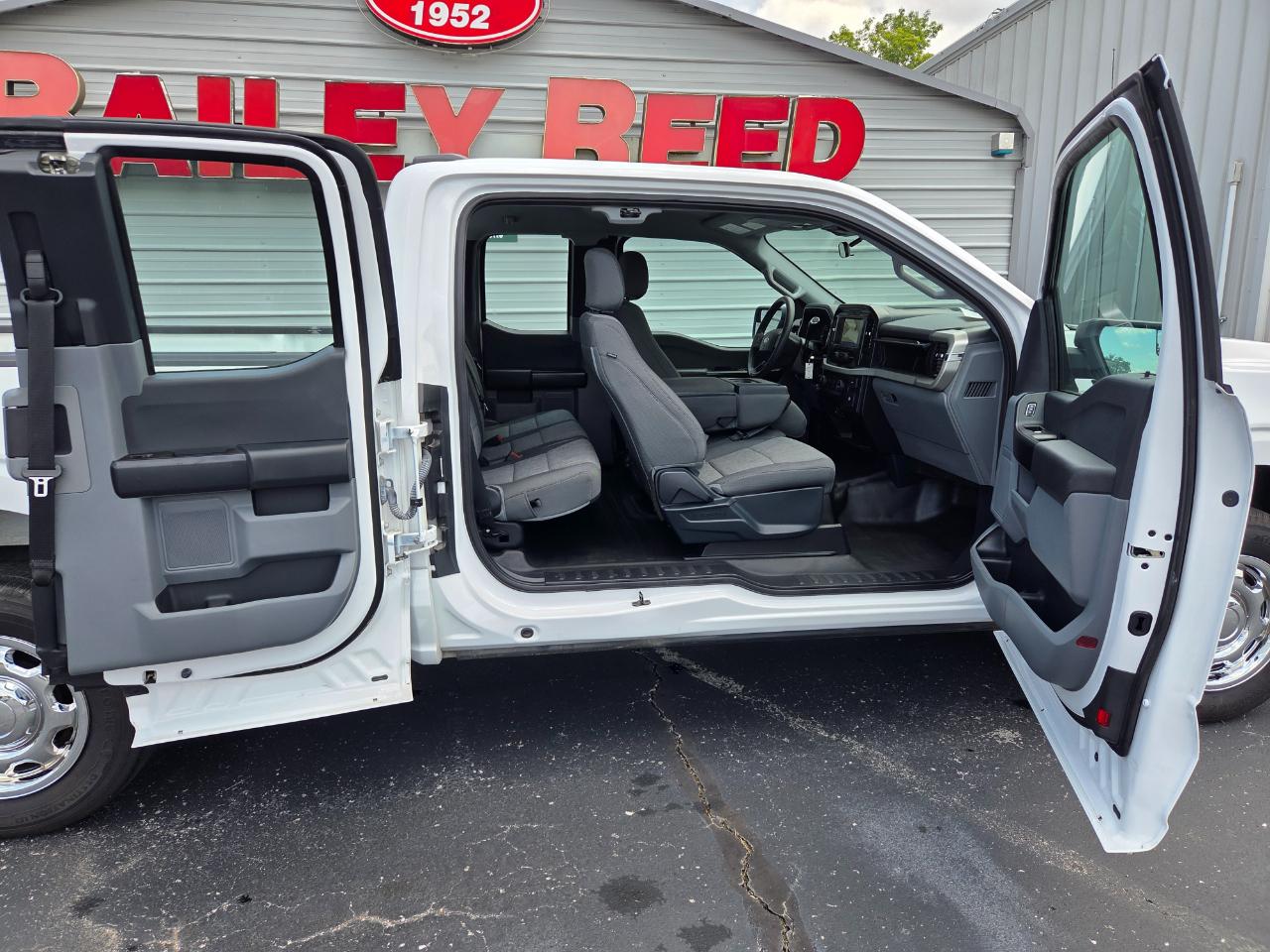 Ford F-150 XL SuperCab 6.5-ft. Bed 2WD 2021