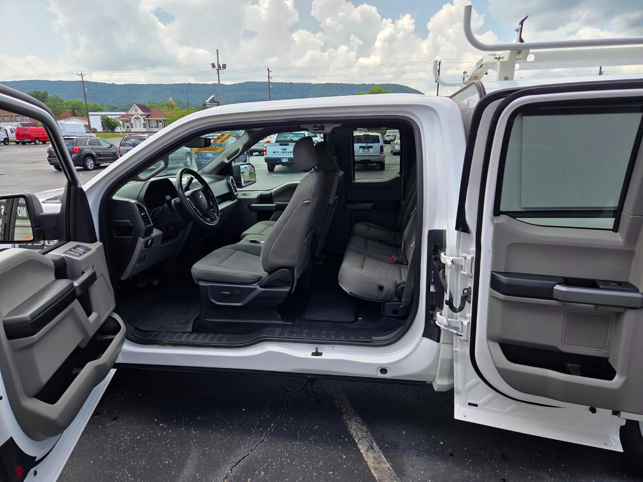 Ford F-150 XLT SuperCab 6.5-ft. 2WD 2019
