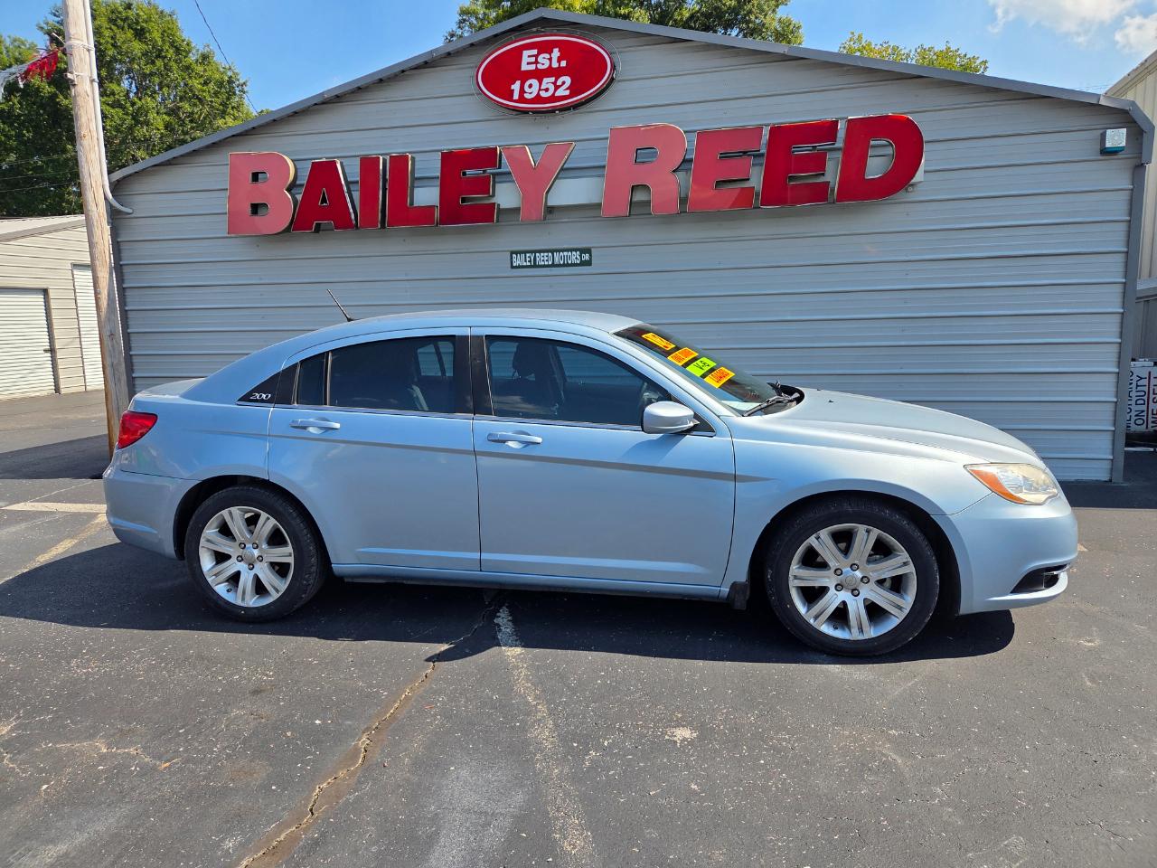 Chrysler 200 Touring 2012