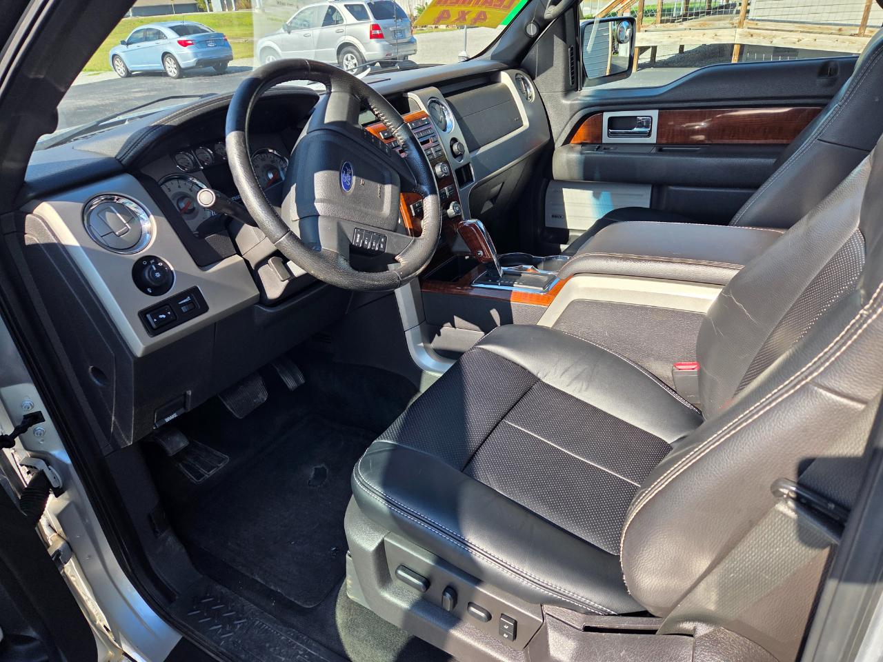 Ford F-150 Lariat SuperCrew 5.5-ft. Bed 4WD 2010