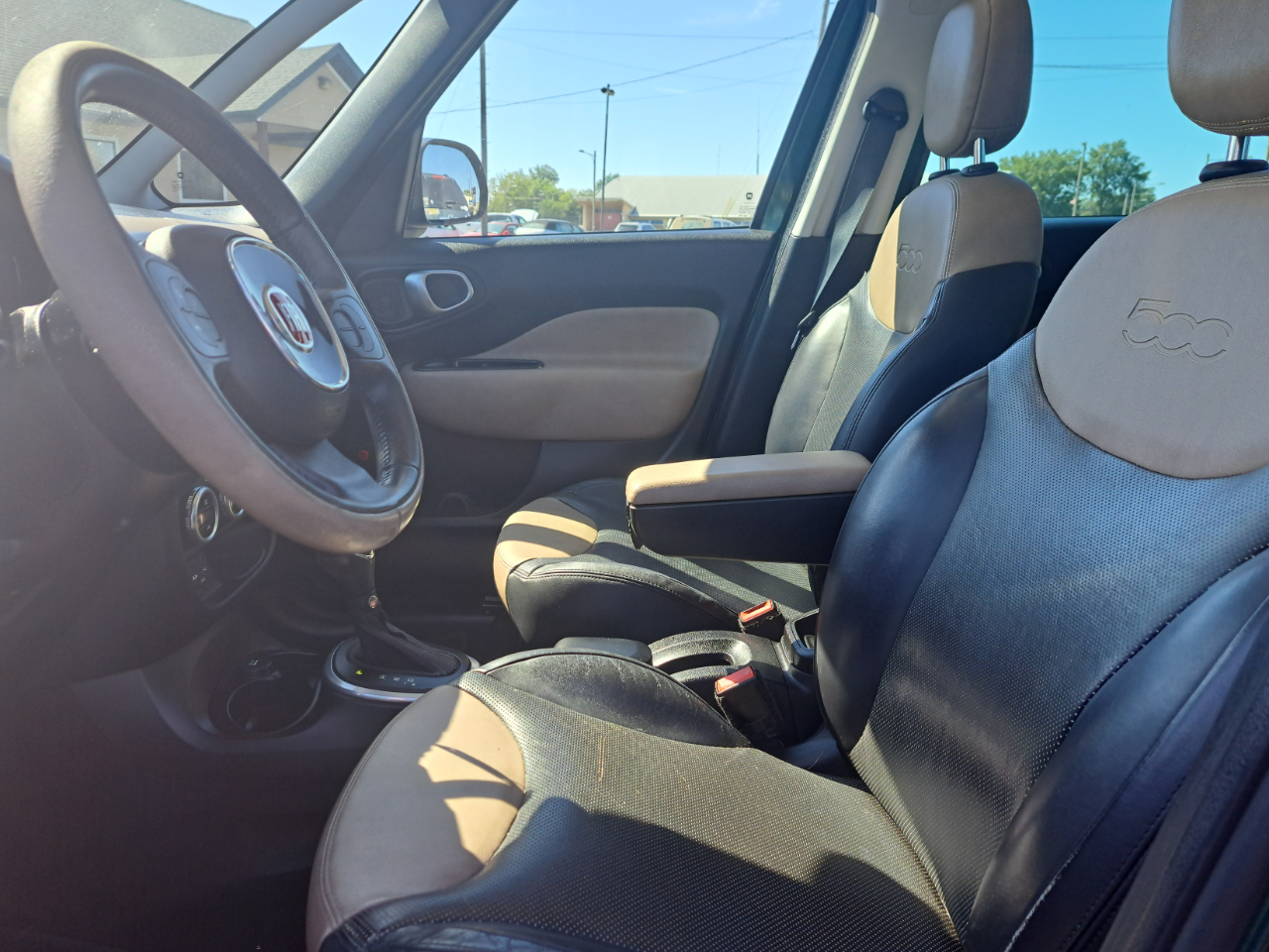 Fiat 500L Lounge 4D Hatchback 2014 Fiat 500L Lounge 4D Hatchback 2014