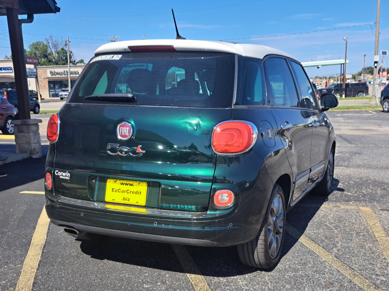 Fiat 500L Lounge 4D Hatchback 2014 Fiat 500L Lounge 4D Hatchback 2014