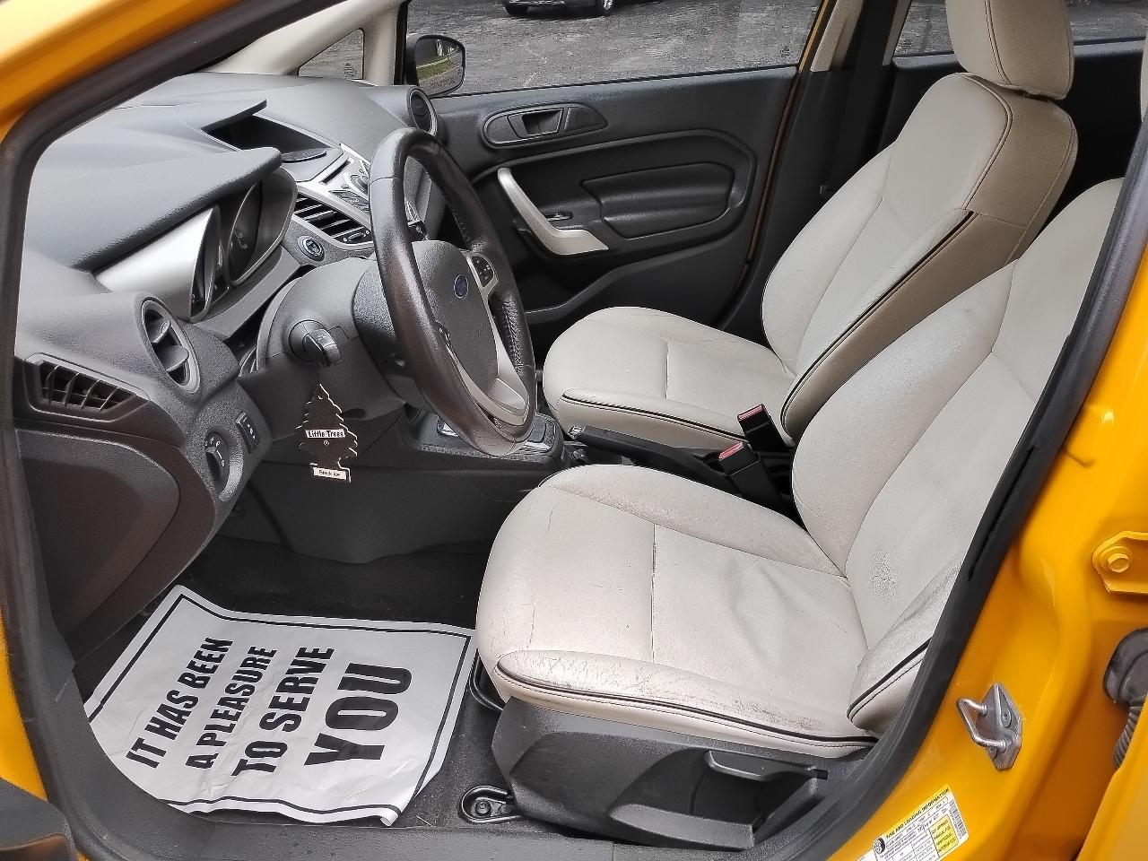 Ford Fiesta SES Hatchback 2011