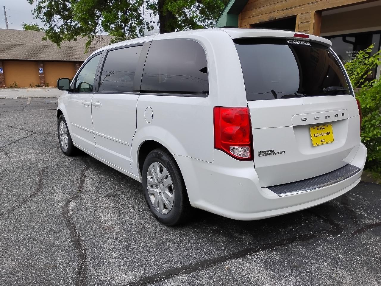 Dodge Grand Caravan SE 2017