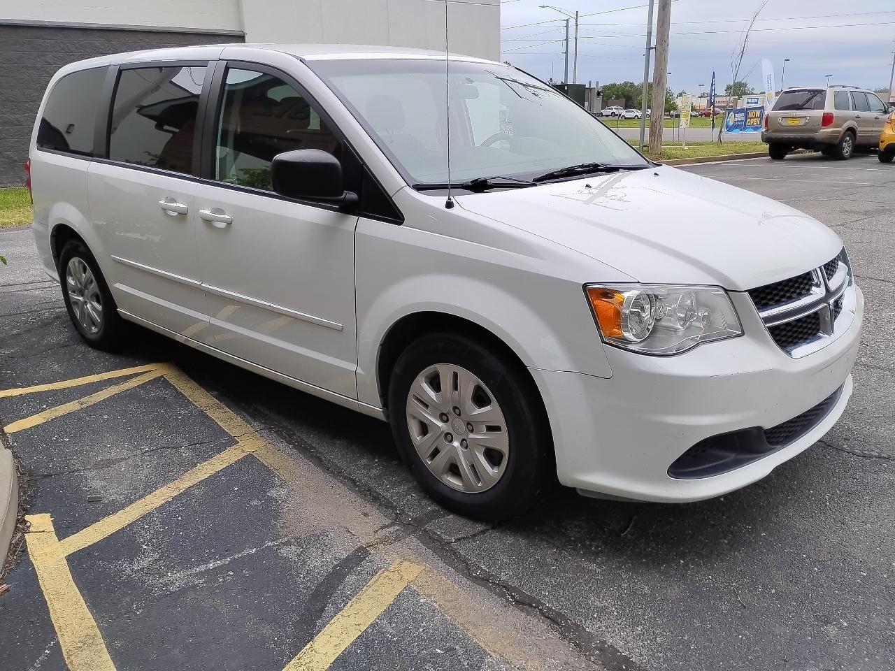 Dodge Grand Caravan SE 2017