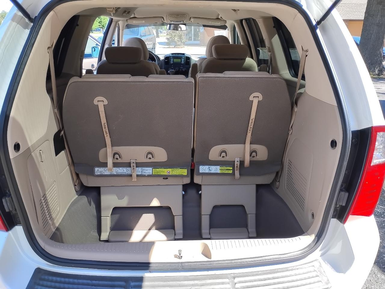 Kia Sedona EX LWB 2009