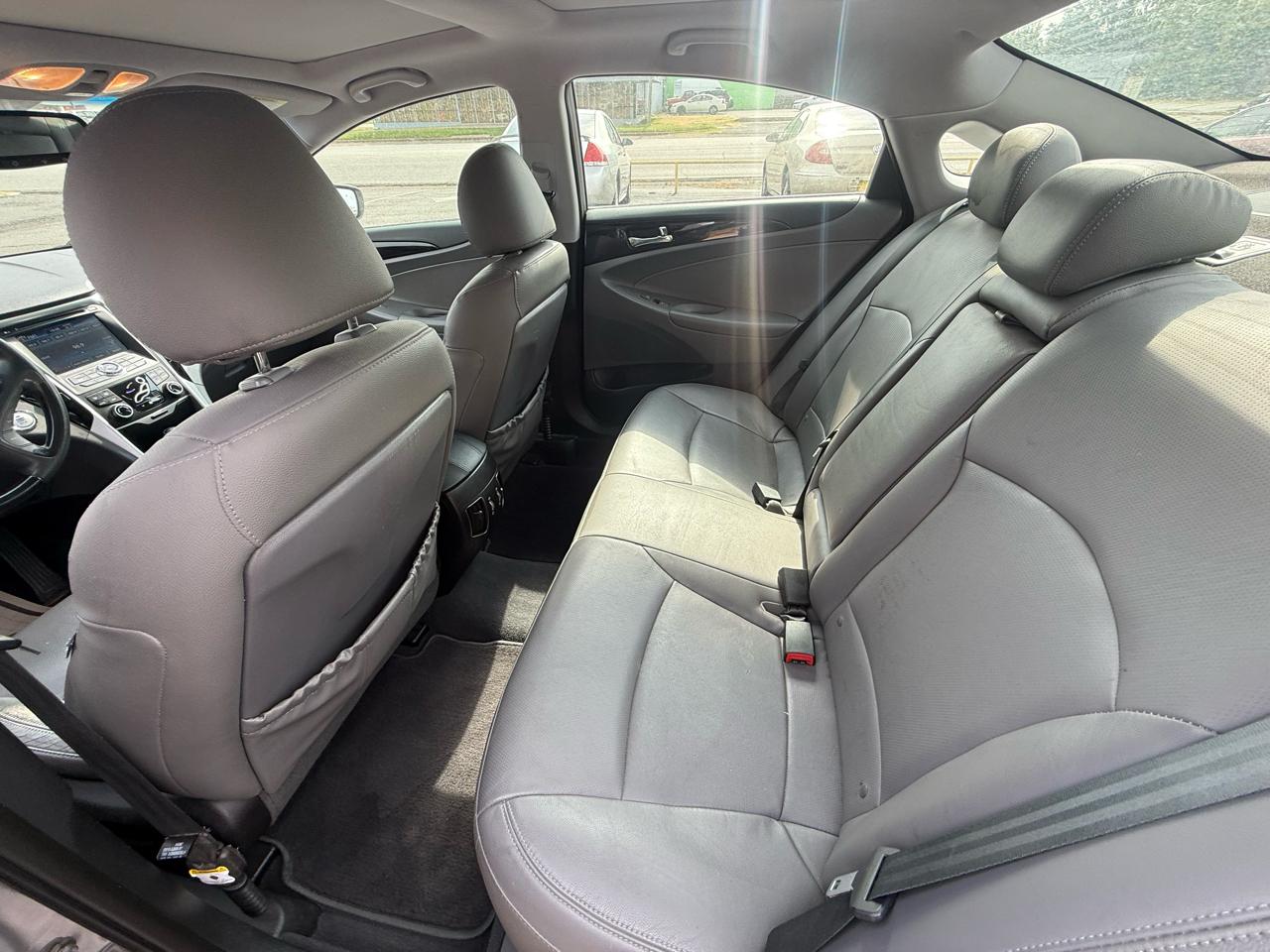 Hyundai Sonata Limited Auto 2012
