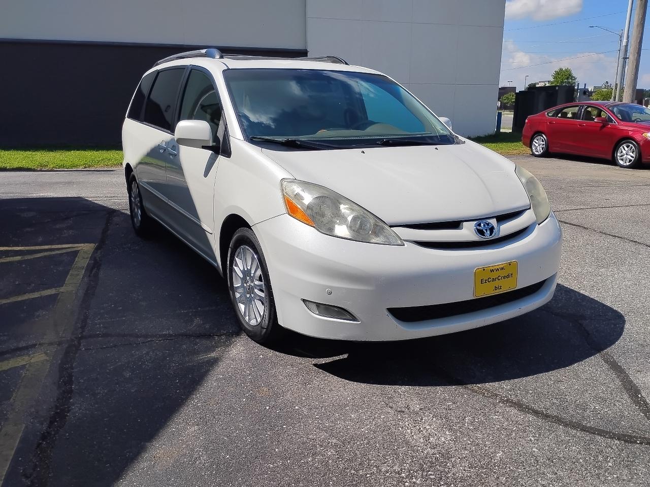 Toyota Sienna  2009