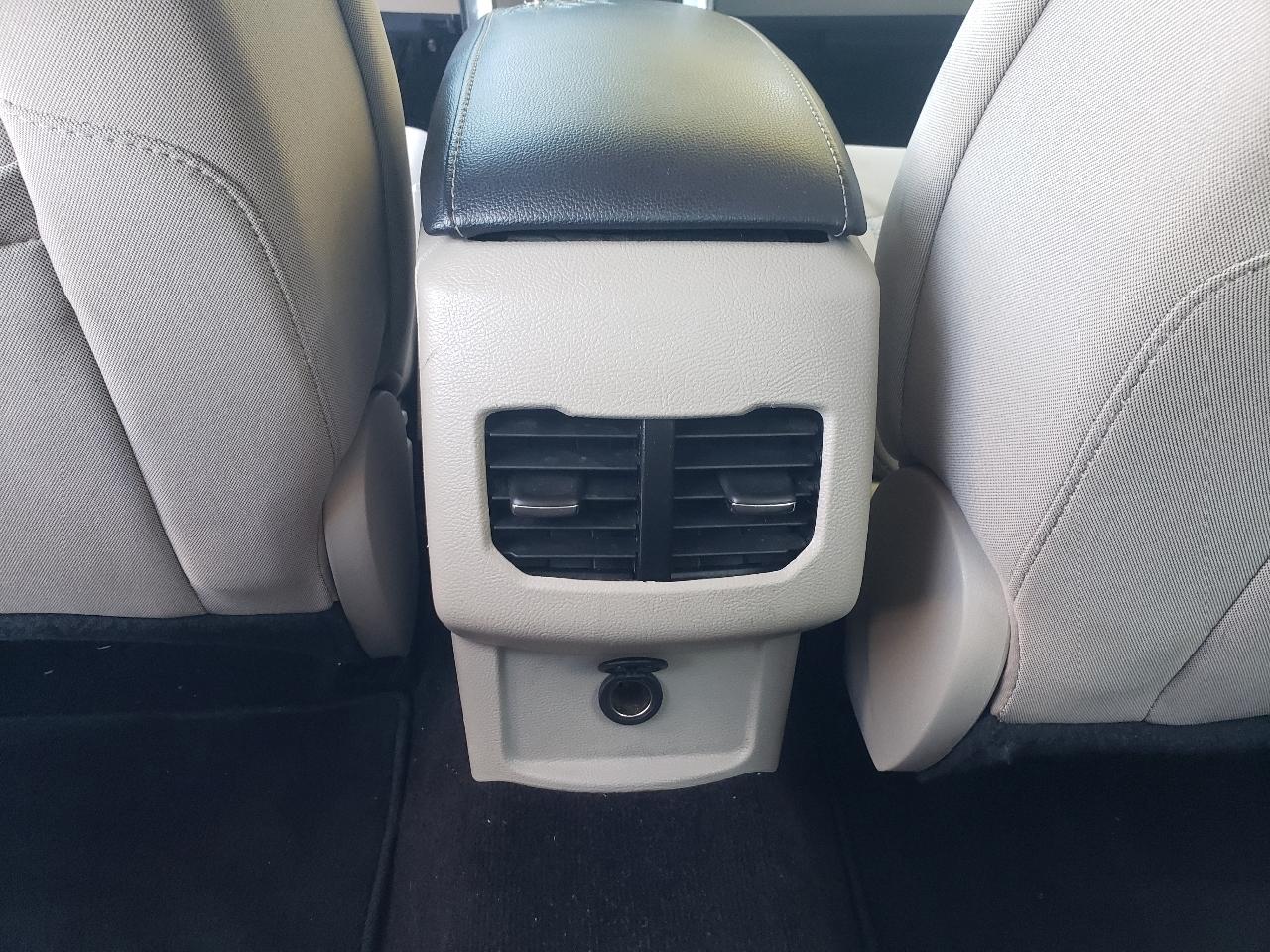 Ford Fusion SE 2017