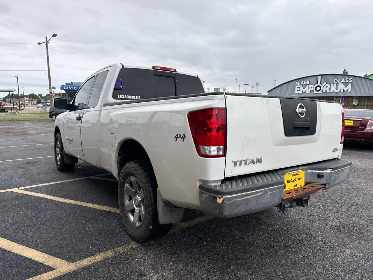 Nissan Titan XE King Cab 4WD 2005