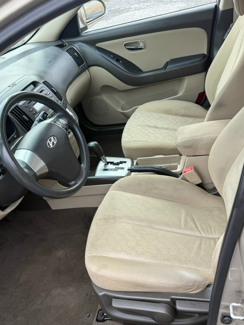 Hyundai Elantra SE 2010