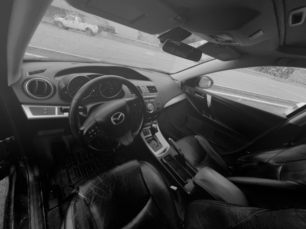 Mazda MAZDA3 s Grand Touring 5-Door 2011