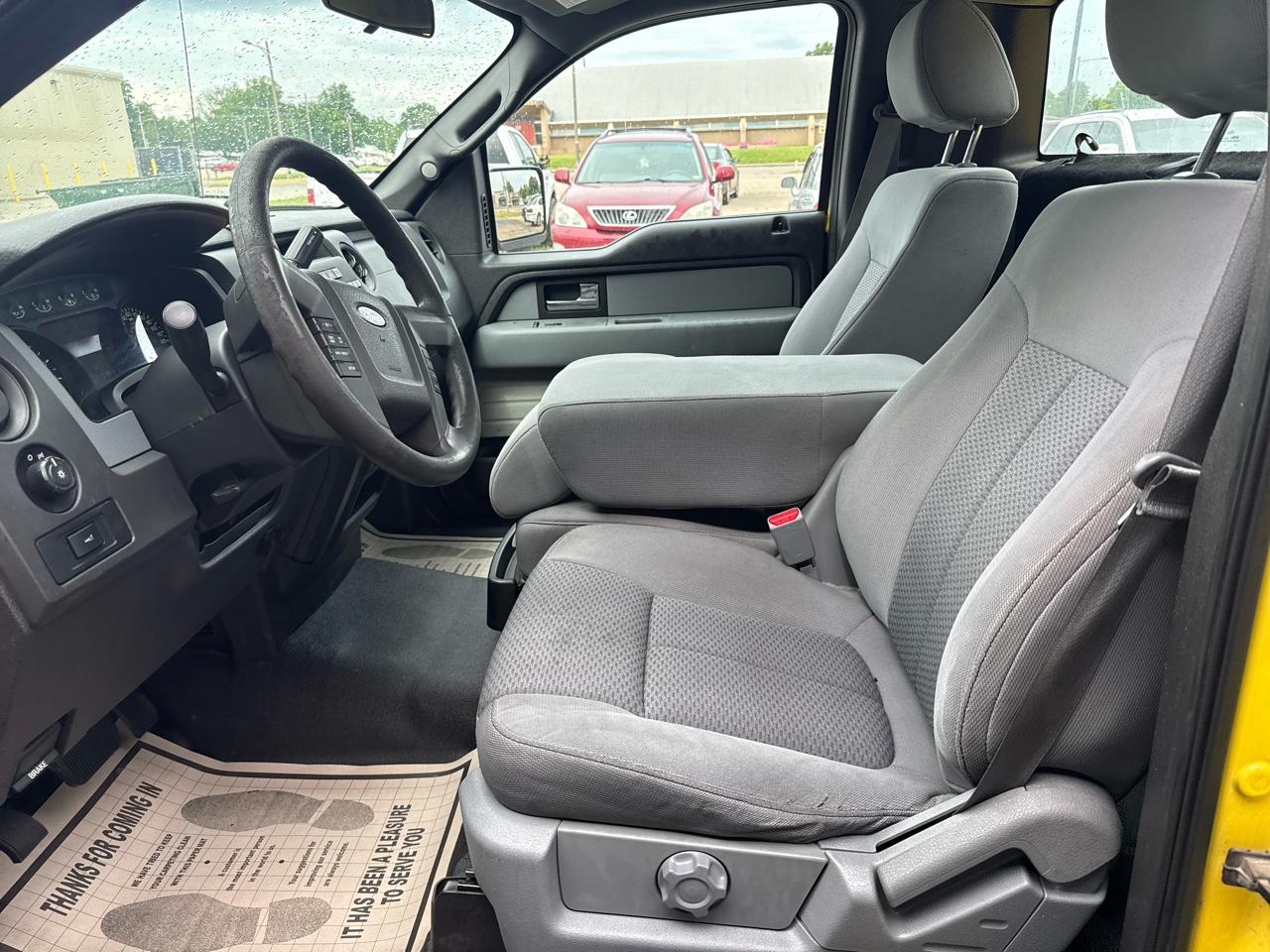 Ford F-150 XL 8-ft. Bed 2WD 2014
