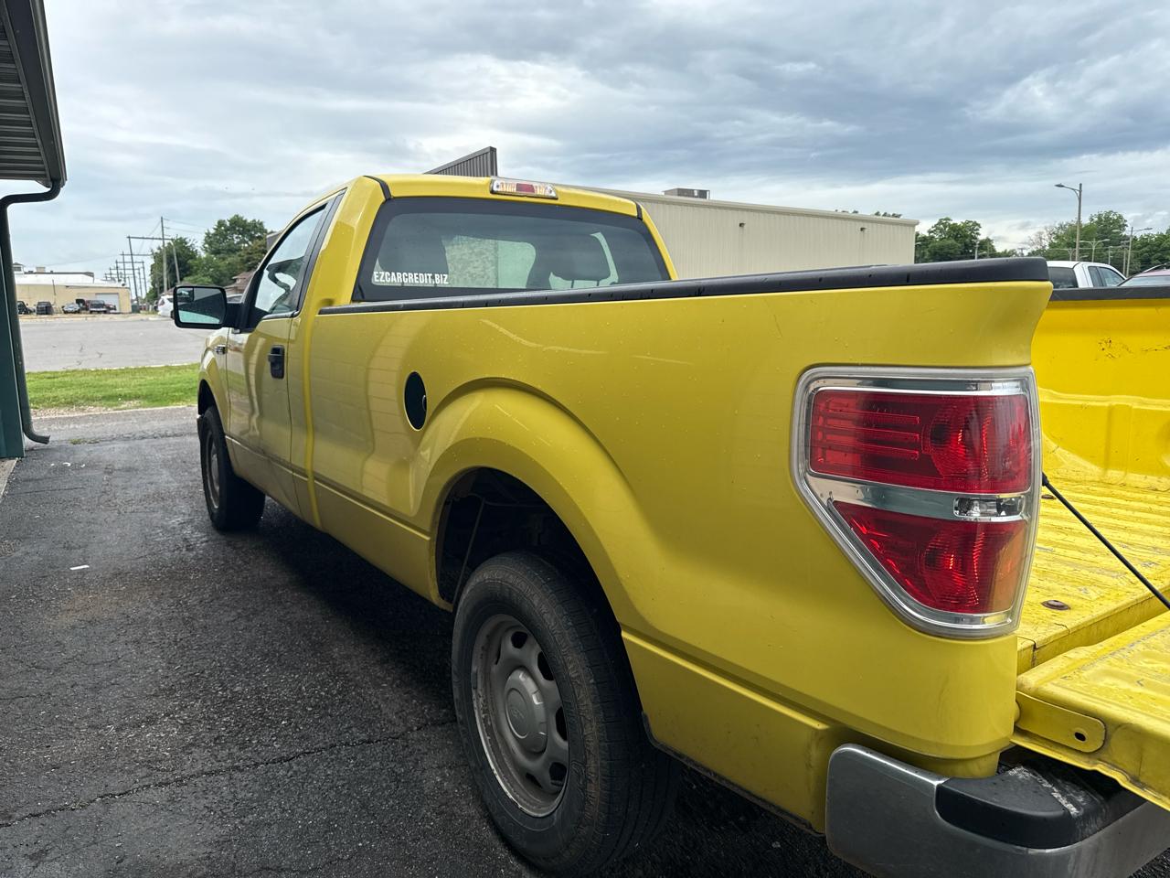 Ford F-150 XL 8-ft. Bed 2WD 2014