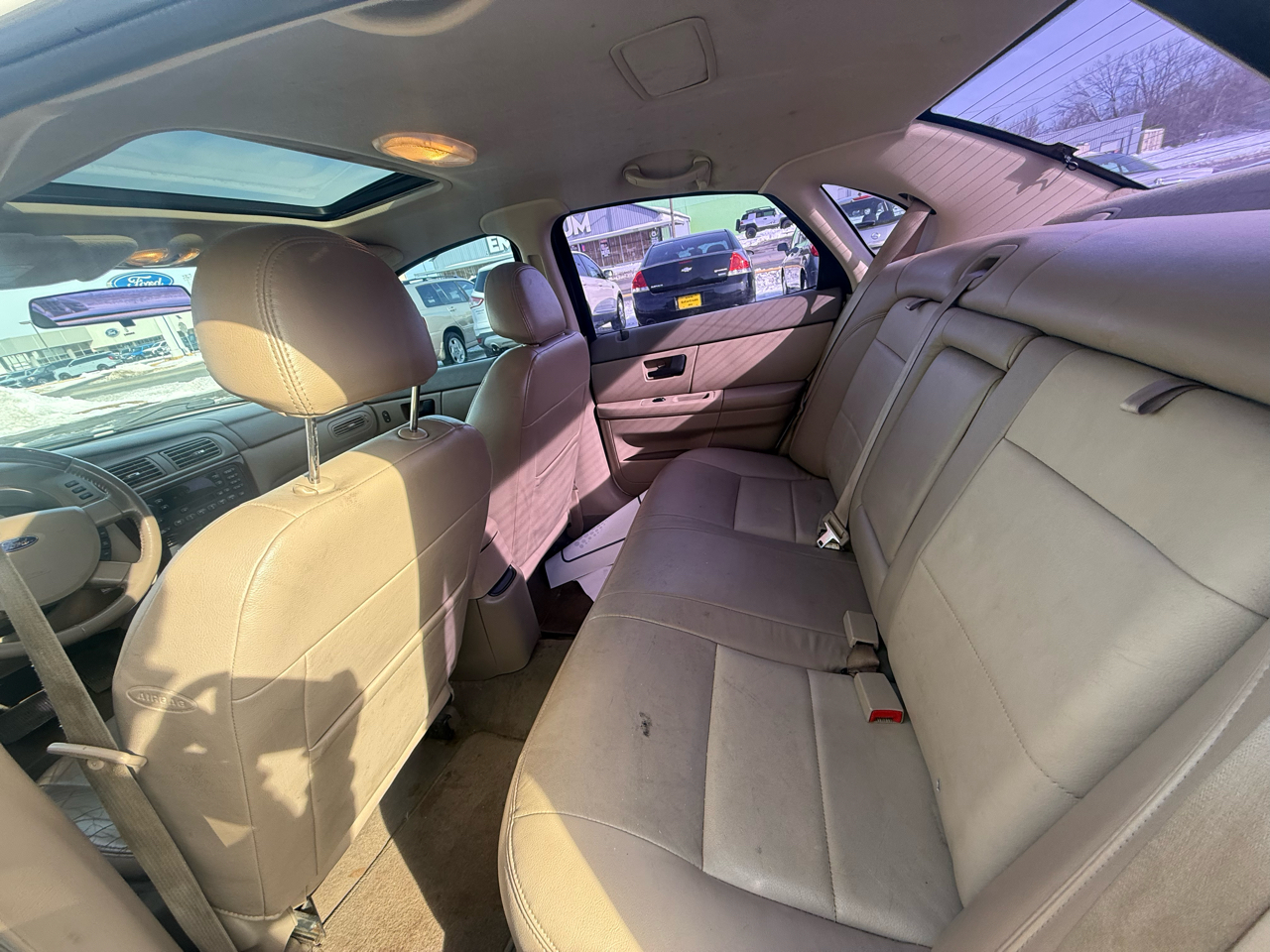 Ford Taurus SEL 2004