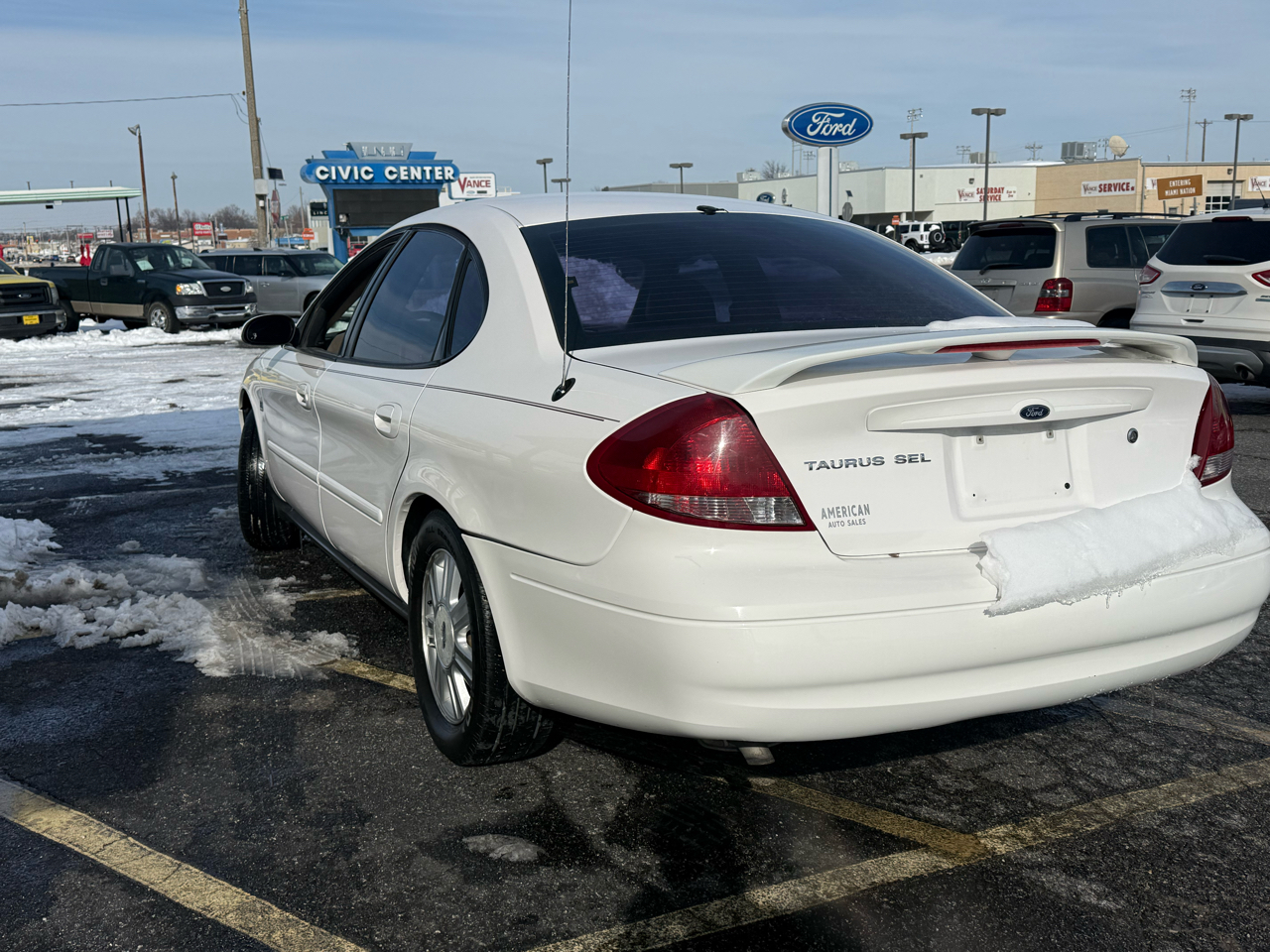 Ford Taurus SEL 2004