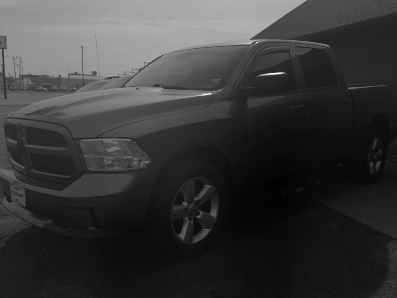 RAM 1500 Tradesman Crew Cab SWB 2WD 2013