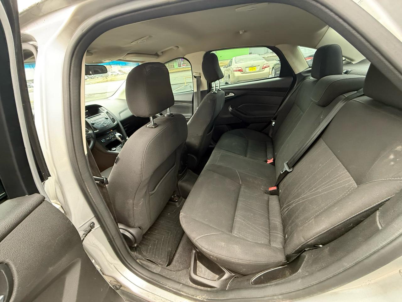 Ford Focus SE Sedan 2015