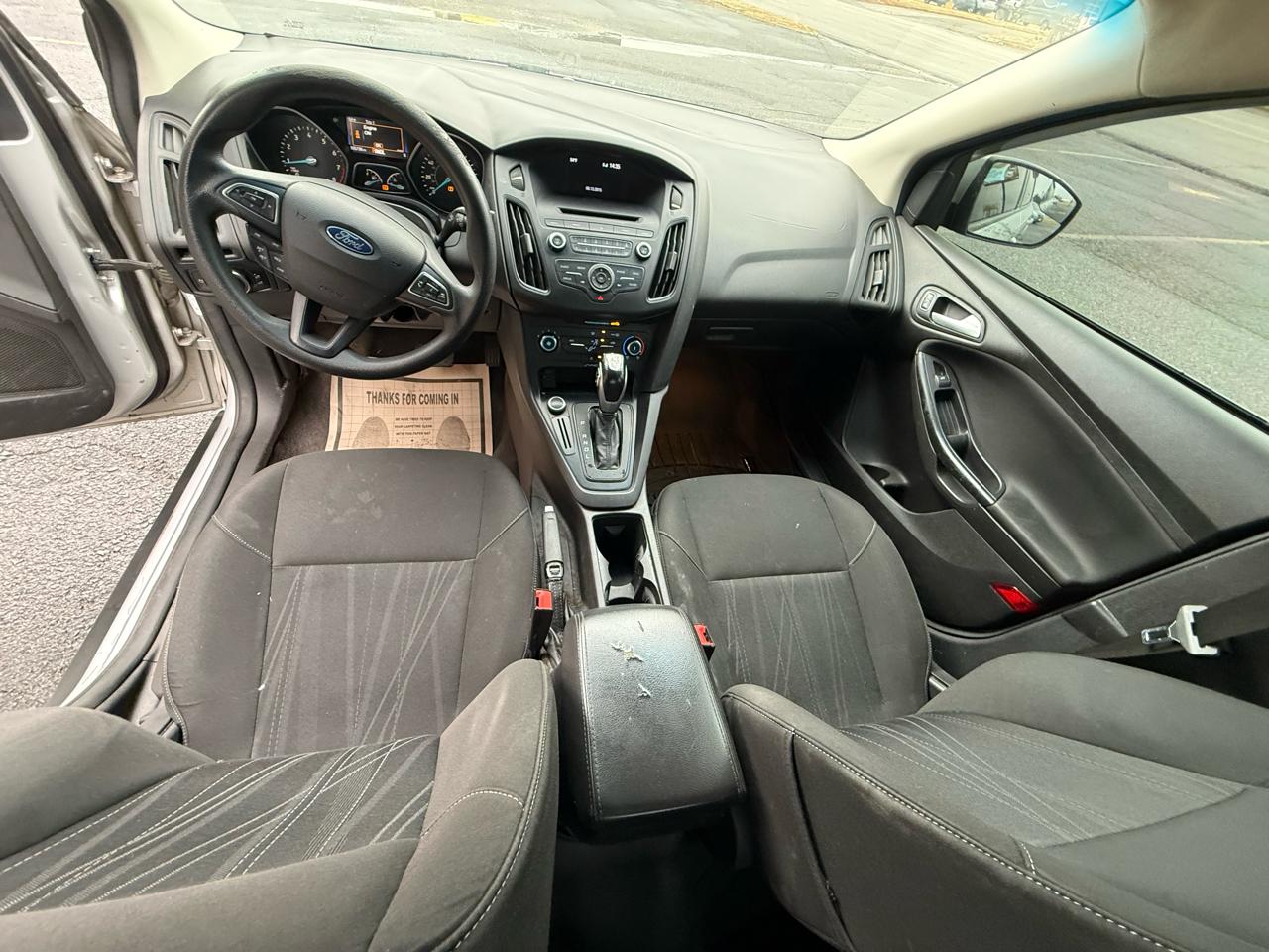 Ford Focus SE Sedan 2015