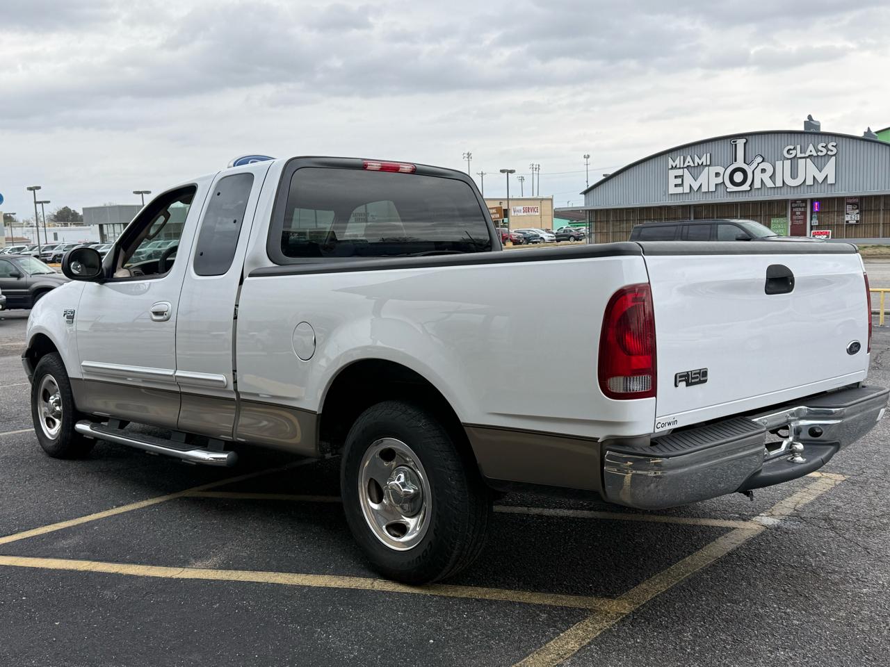 Ford F-150 XL SuperCab 2WD 2003