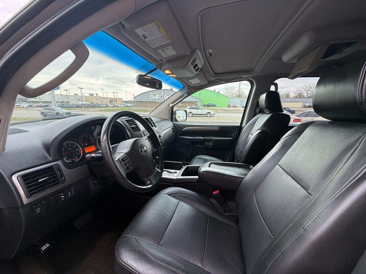 Nissan Armada SE 4WD 2008