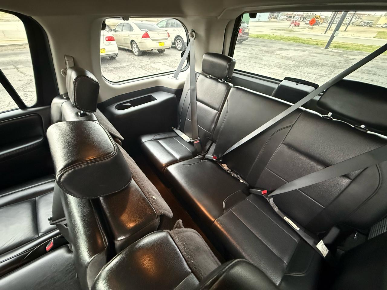 Nissan Armada SE 4WD 2008