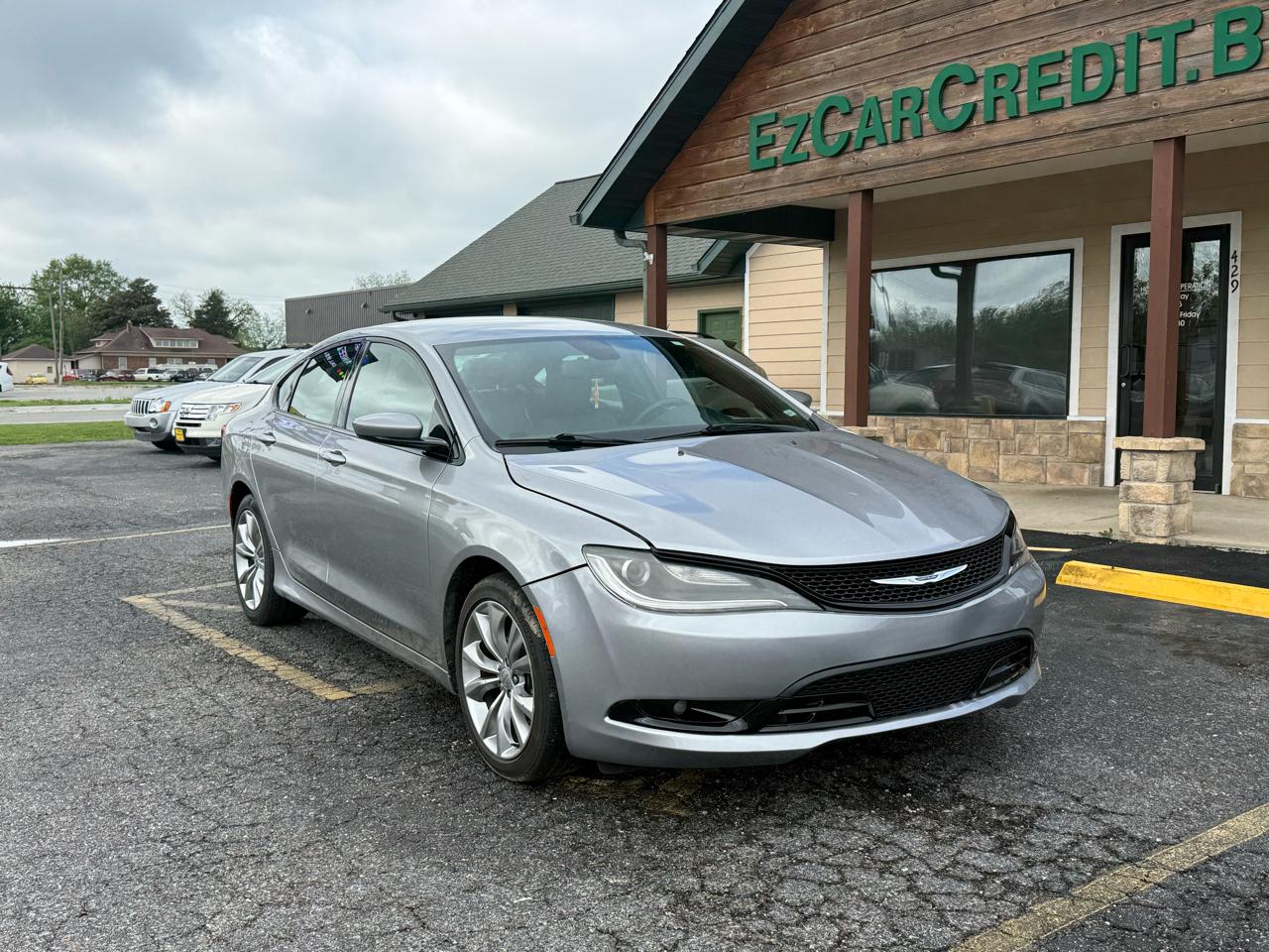 2015 Chrysler 200 S