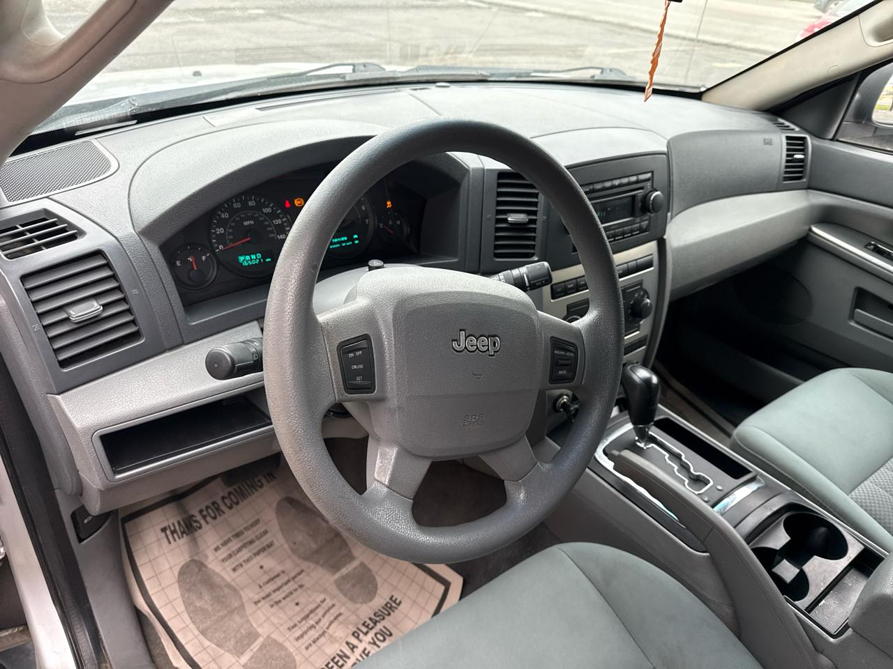 Jeep Grand Cherokee Laredo 4WD 2006