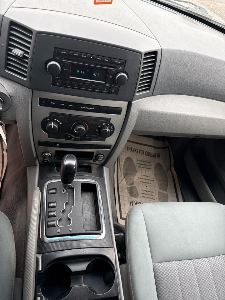 Jeep Grand Cherokee Laredo 4WD 2006