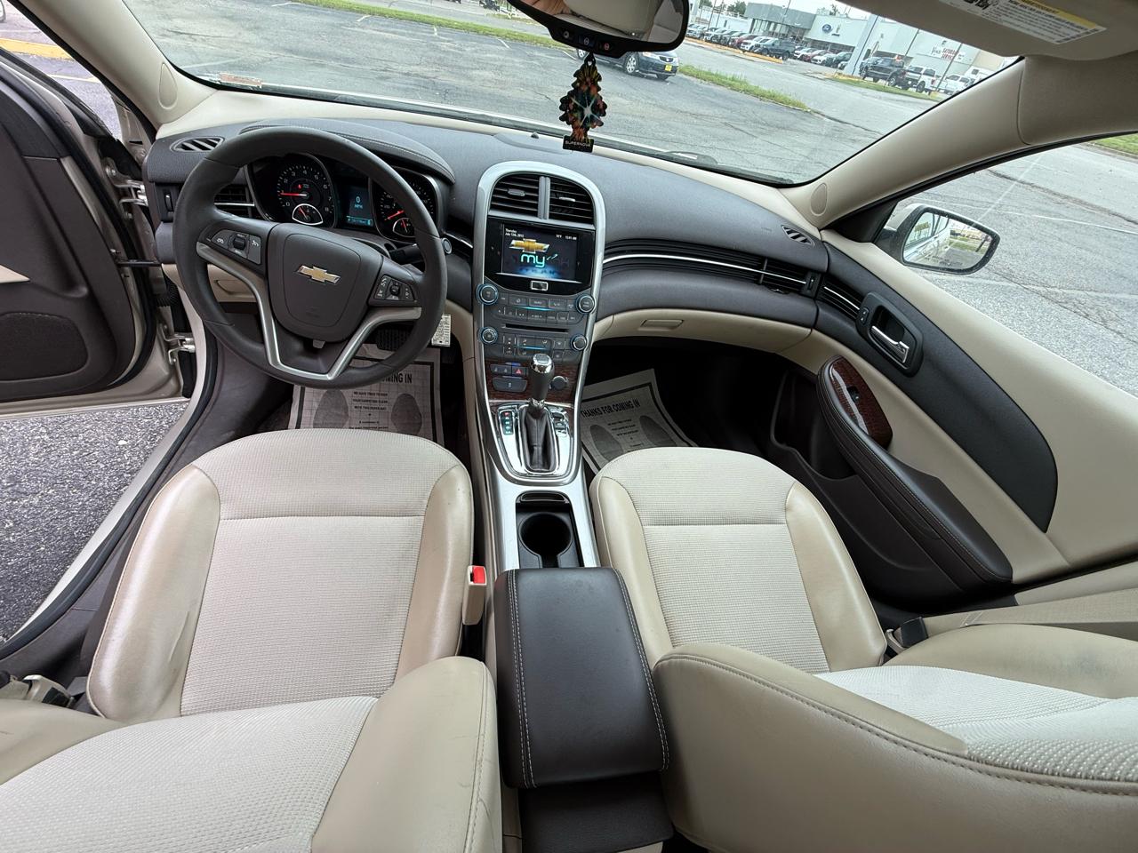 Chevrolet Malibu 1LT 2013