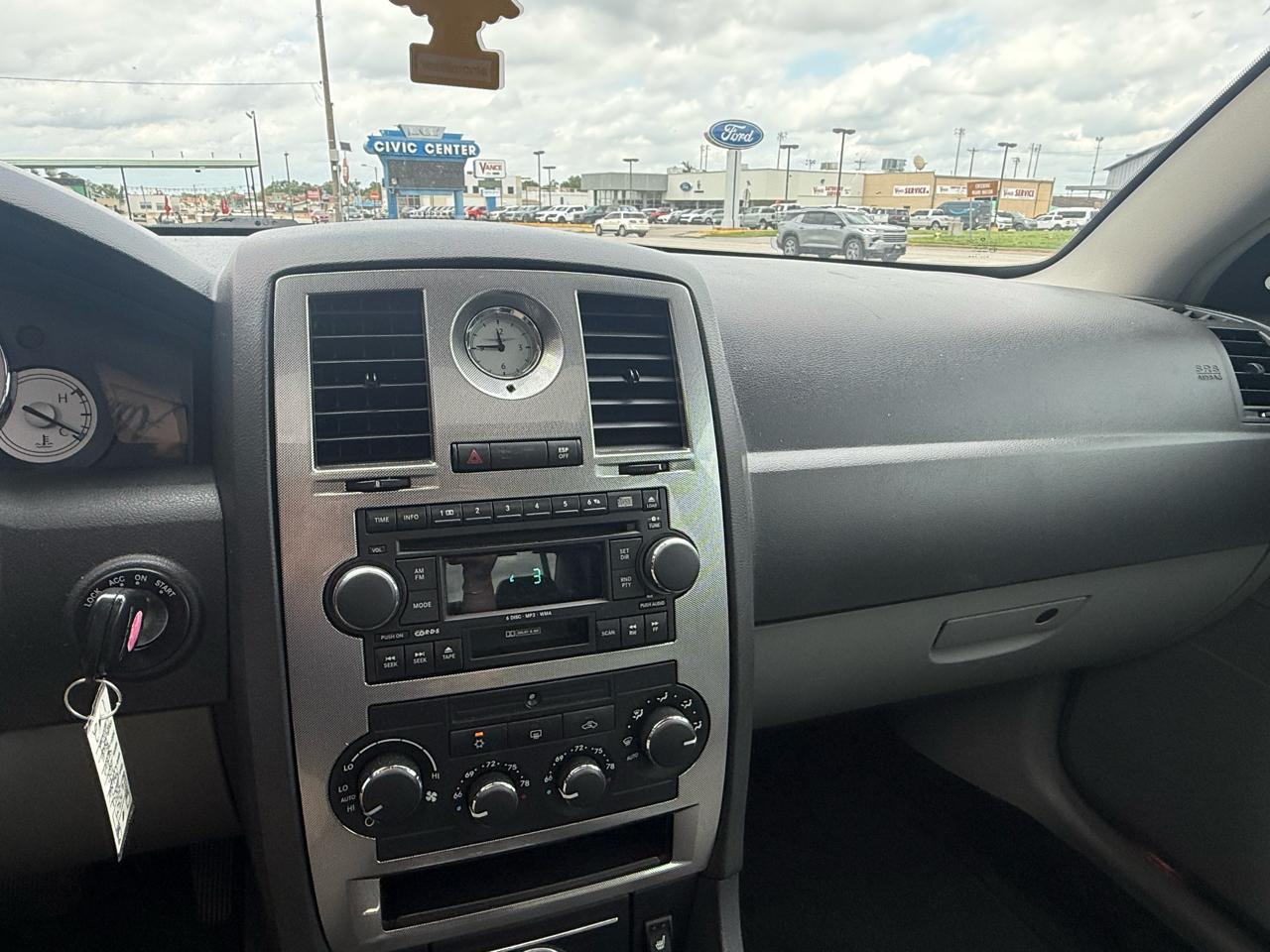 Chrysler 300 Touring 2006