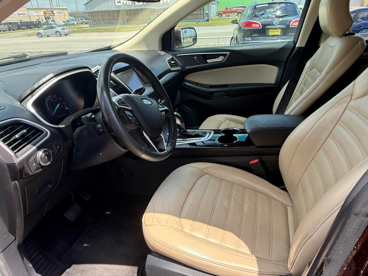 Ford Edge SEL FWD 2016