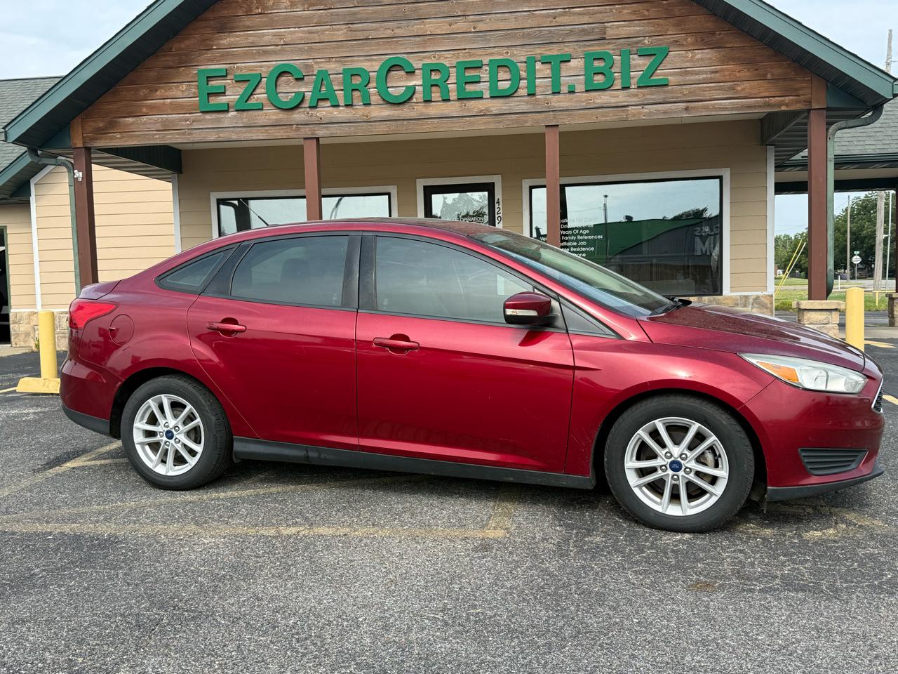 Ford Focus SE Sedan 2016