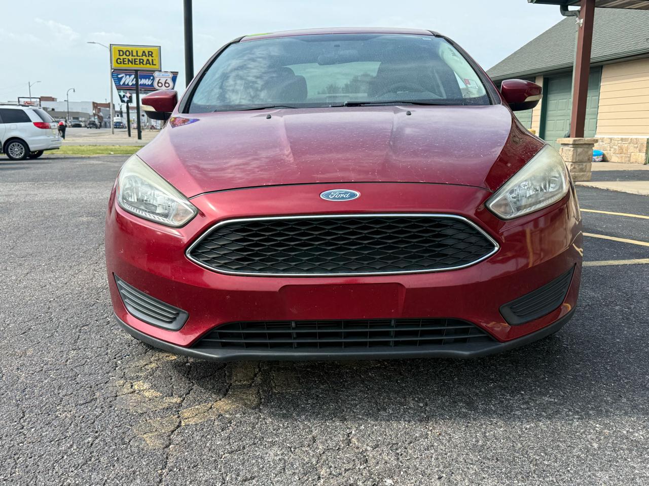 Ford Focus SE Sedan 2016