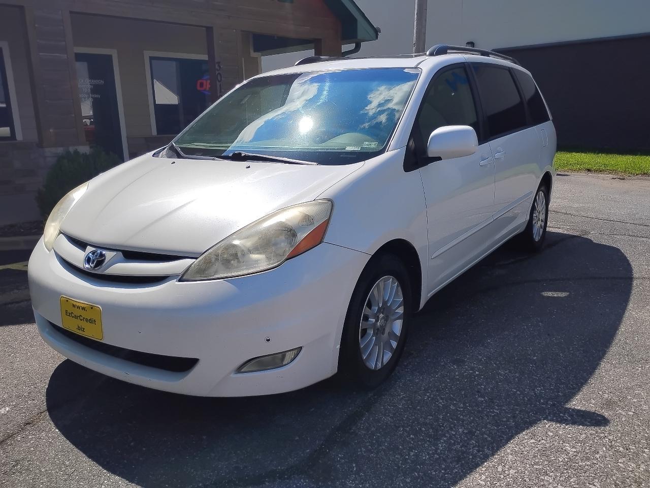Toyota Sienna  2009