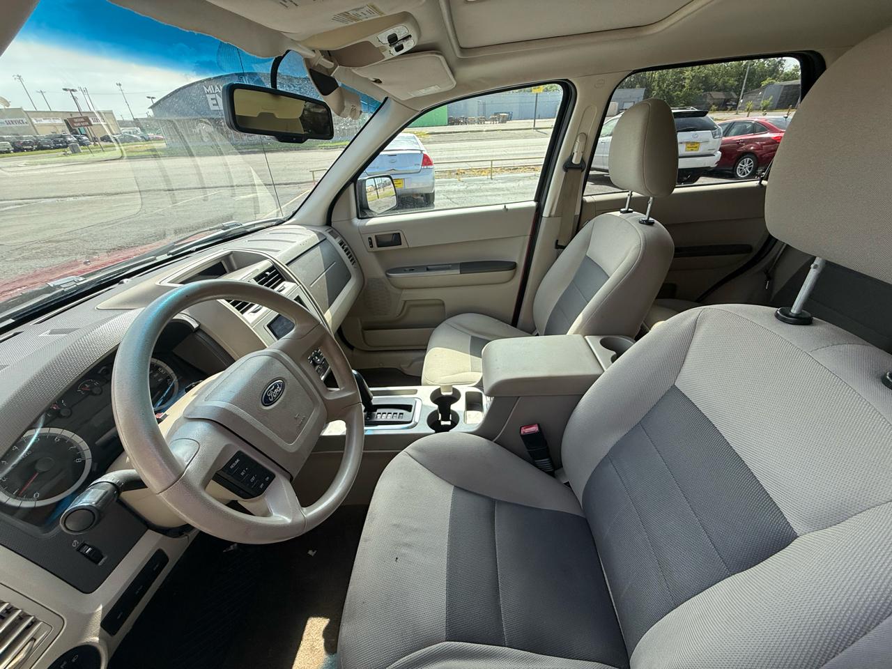 Ford Escape XLT 2WD V6 2008