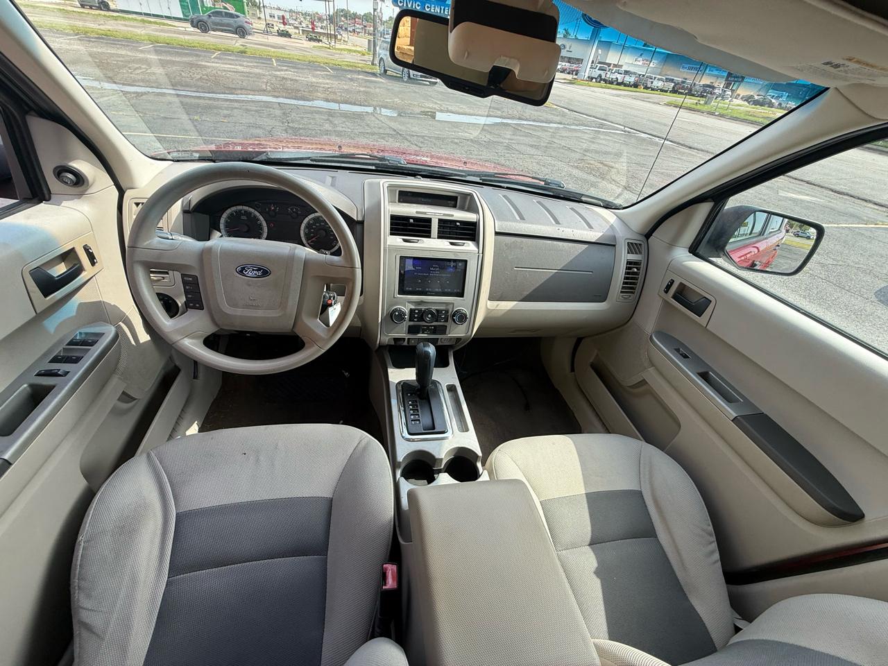 Ford Escape XLT 2WD V6 2008
